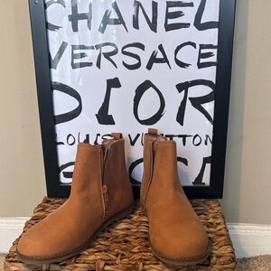 Monkey Feet Tan Ankle Boots